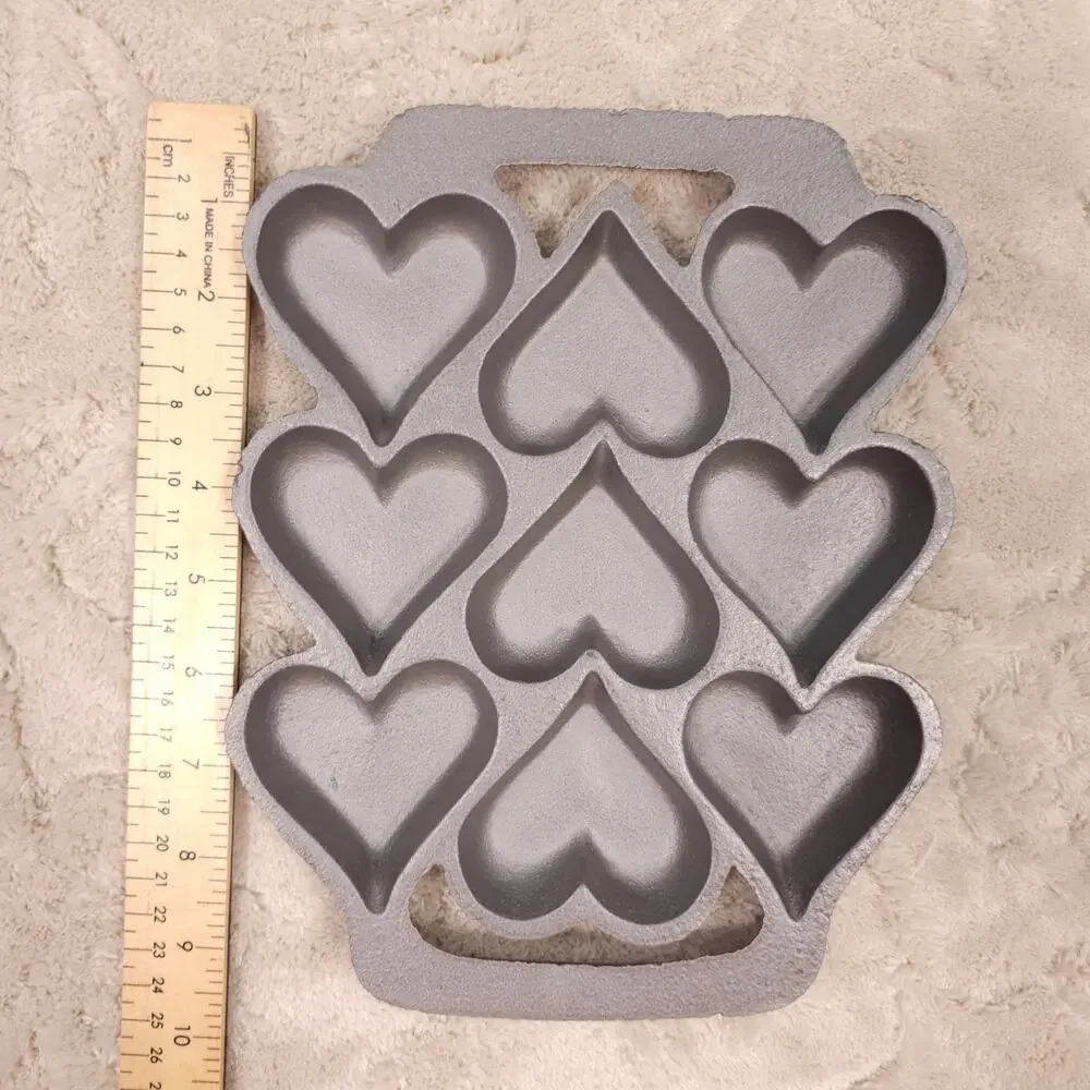 Cast Iron Shortbread Cornbread Baking Pan Hearts